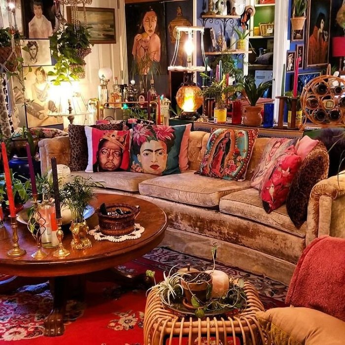 What is boho room decor